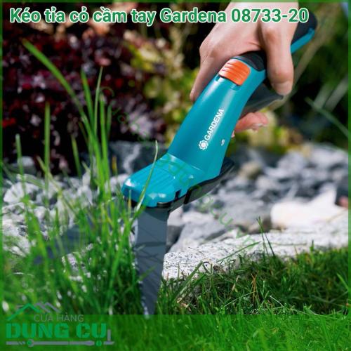 Kéo tỉa cỏ cầm tay Gardena 08733-20 được thiết kế cầm tay nên thích hợp cho việc tỉa cây cảnh, làm vườn giúp bạn cắt tỉa cây cối trong khu vườn nhà bạn được gọn gàng và tạo hình cây cảnh như ý muốn.