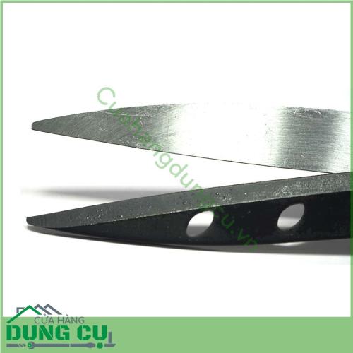 Kéo cắt tỉa hàng rào TOP TGH-06001VN với thiết kế thông minh có phần tay cầm bằng nhôm kết hợp nhựa rất chắc chắn, êm ái khi sử dụng mà không làm đau tay giúp bạn làm việc hiệu quả