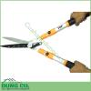Kéo cắt tỉa hàng rào TOP TGH-06001VN với thiết kế thông minh có phần tay cầm bằng nhôm kết hợp nhựa rất chắc chắn, êm ái khi sử dụng mà không làm đau tay giúp bạn làm việc hiệu quả