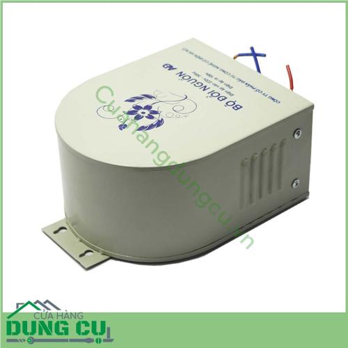 Bộ đổi nguồn 220V sang 110V phù hợp với các thiết bị điện chuẩn Nhật, Mỹ… và các thiết bị điện có điện áp từ 100 đến 120V với vỏ được làm bằng tôn sơn tĩnh điện chắc chắn và dây quấn bằng đồng nguyên chất