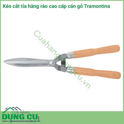 Kéo cắt tỉa hàng rào cao cấp cán gỗ Tramontina được rèn bằng thép carbon không gỉ , giúp nó có khả năng chống chịu cao hơn và ít bị mài mòn hơn trong quá trình sử dụng.