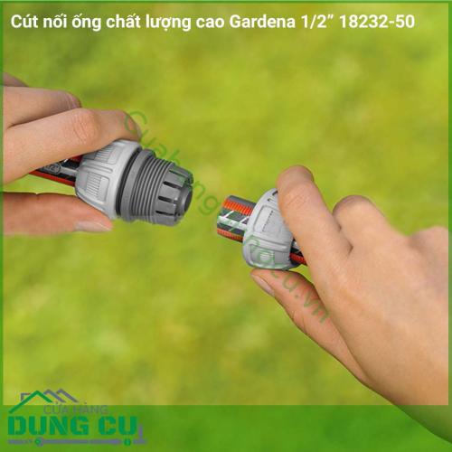 Cút nối ống chất lượng cao Gardena 1/2 inch 18232-50 đây là phụ kiện sử dụng để nối các đoạn ống dẫn nước mà không cần dùng đến các dụng cụ sửa chữa phức tạp.