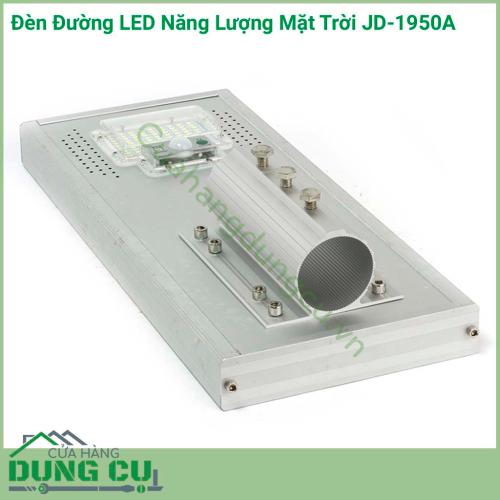 Đèn đường LED năng lượng mặt trời JD-1950A sử dụng chiếu sáng như đèn sân vườn cho đèn đường, khu biệt thự,... .Đèn tích hợp bộ cảm biến ánh sáng, tự động sáng đèn khi trời tối và tắt đèn khi trời sáng. 