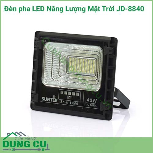 Đèn pha LED năng lượng mặt trời JD-8840 sử dụng chiếu sáng như đèn sân vườn cho biệt thự, đèn đường, khu vườn, khu ao, vuông tôm...Đèn tích hợp bộ cảm biến ánh sáng, tự động sáng đèn khi trời tối và tắt đèn khi trời sáng.