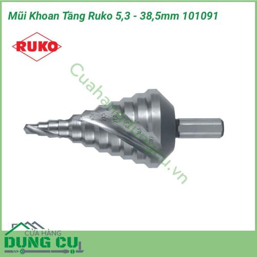 Mũi khoan tầng 5,3-38,5mm Ruko 101091 được thiết kế hình nón gồm nhiều đường kính trên cùng 1 mũi khoan. Ưu điểm có thể khoan được nhiều lỗ có đường kính khác nhau trên cùng một mũi khoan mà không phải thay thế mũi nên tiết kiệm được rất nhiều thời gian.