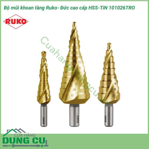 Hộp mũi khoan tầng Ruko HSS-TiN cao cấp Đức 101026TRO là một sản phẩm cao cấp của thương hiệu Ruko đến từ Đức. Thiết kế dạng xoắn ốc, có thể khoan mượt mà và khoan được nhiều kích thước lỗ khác nhau đều và đẹp.