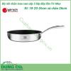 Bộ nồi chảo inox cao cấp 3 lớp Tri-Max 4 chiếc size 18cm, 20cm, 26cm và chảo 26cm được làm bằng chất liệu cao cấp, lớp trong cùng là inox 304 tiêu chuẩn dành cho thực phẩm, không gỉ, chống bám bẩn tối ưu, tuyệt đối an toàn cho sức khỏe, dễ dàng vệ sinh.