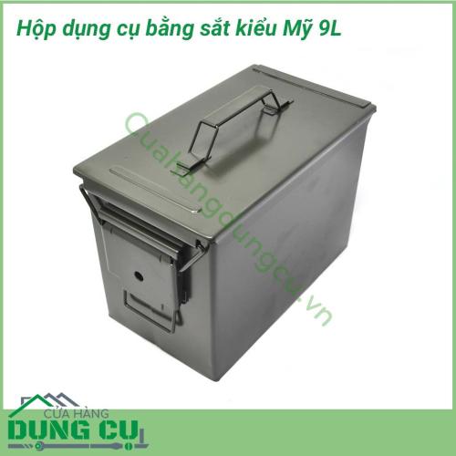 Hộp dụng cụ bằng sắt kiểu Mỹ 9L được làm bằng sắt hợp kim nên hoàn toàn không thấm nước, thùng rất nhẹ để có thể di chuyển đi nhiều nơi. Hộp rất dễ lau chùi, đảm bảo vệ sinh cho thùng cũng như những vật dụng đựng bên trong.