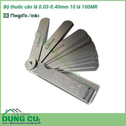 Thước đo khe hở dạng lá 0.03-0.40mm 10 lá 100MR Niigata là bộ gồm các lá thép mỏng có độ dày từ 0.03 tới 0.40mm. Thước được sử dụng như dưỡng xem khe hở có trong khoảng cho phép hay không hoặc xác định độ rộng khe hở bằng cách nhét lá thép vào khe hở.