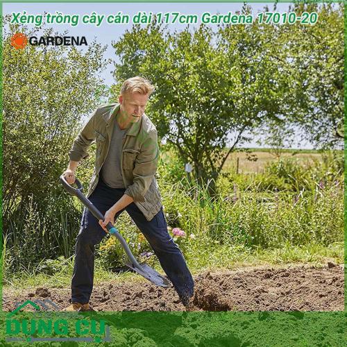 Xẻng trồng cây cán dài 117cm Gardena 17012-20 là một dụng cụ cần có cho những chủ vườn có nhu cầu làm đất sân vườn. Với chất liệu thép cao cấp cho độ bền cao và tính năng sử dụng vượt trội.