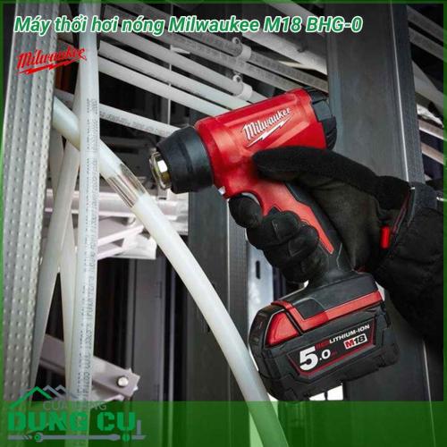 Máy thổi hơi nóng Milwaukee M18 BHG-0 là dòng máy thổi hơi nóng cầm tay nổi bật, được trang bị nhiều tính năng hiện đại và có công suất cực kì mạnh mẽ. Thiết bị được sử dụng trong các ngành sản xuất, điện tử, gia công kim loại,..