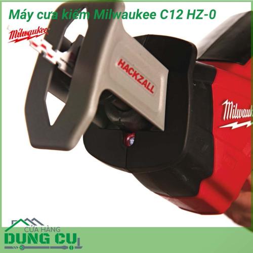 Máy cưa kiếm Milwaukee C12 HZ-0 đến từ thương hiệu Milwaukee, với công suất mạnh mẽ tương đương máy dùng điện, đáp ứng cho công việc cưa cắt trên những loại vật liệu có độ cứng lớn như gỗ hay kim loại...