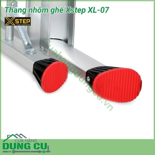 Thang nhôm đa năng 7 bậc XSTEP XL-07 được thiết kế thiết kế kiểu dáng hiện đại, Kết cấu thang chắc chắn và độ bền cao, thang được sử dụng rộng rãi trong gia đình, cửa hàng, siêu thị, khách sạn, văn phòng,…