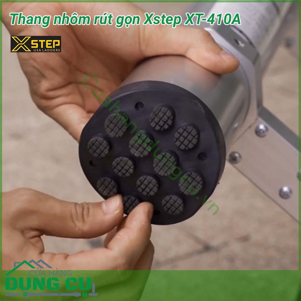 Thang nhôm rút đơn XSTEP XT-410A là một thương hiệu thang nhôm cao cấp đến từ Mỹ. Thiết kế chắc chắn, hầm hố với chất liệu cao cấp. Thang nhôm rút đơn XSTEP XT-410A là một mẫu thang nhôm rút gọn đai nhôm được rất nhiều khách hàng mua về sử dụng