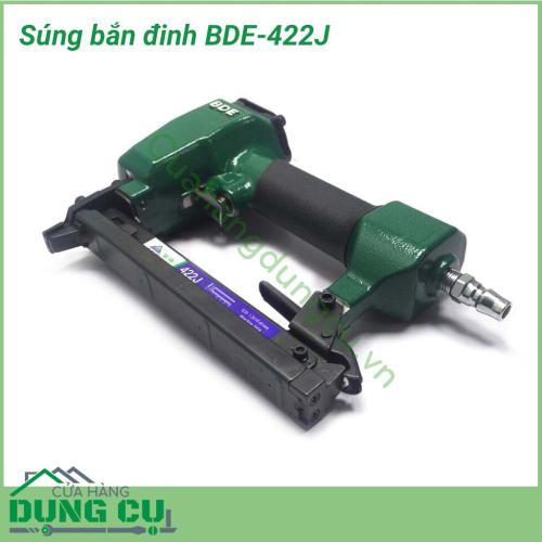 Súng bắn đinh BDE-422J là dòng sản phẩm với nhiều ưu điểm như khối lượng nhẹ, tính linh hoạt cao; tay cầm cao su vững chắc; chất liệu kim loại cứng bền; rãnh đặt đinh dễ đóng mở; độ sâu bắn đinh có thể điều chỉnh dễ dàng.