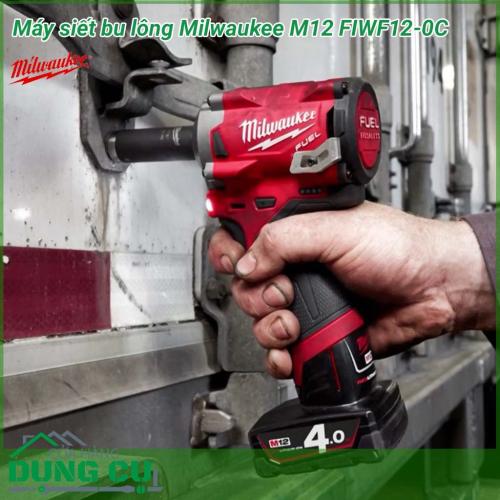 Máy siết bu lông Milwaukee M12 FIWF12-0C có thể loại bỏ ngay cả các bu-lông, ốc vít cứng đầu nhất nên được rất nhiều chuyên gia, thợ lành nghề thích và lựa chọn. là sự lựa chọn tuyệt vời cho những thợ sửa chữa ô tô cơ giới, đảm bảo sự nhanh chóng, an toàn