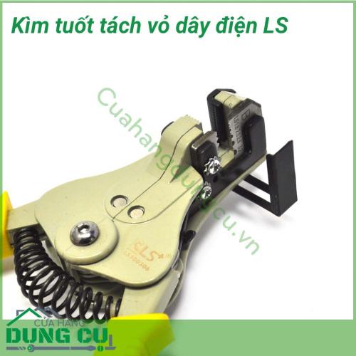 Kìm tuốt dây điện đa năng LS 500306 với kiểu dáng thiết kế rất nhỏ gọn, tiện lợi kết hợp với mức trọng lượng nhẹ nhàng và dễ thao tác. LS 500306 là sản phẩm chất lượng cao chuyên dùng để tuốt dây điện...