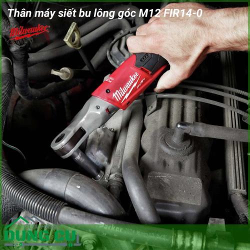 Máy siết bu lông góc Milwaukee M12 FIR14-0 có kích thước và trọng lượng nhẹ, điều này giúp người dùng cầm chắc tay hơn, không tốn nhiều sức trong quá trình làm việc, giúp tiết kiệm thời gian thao tác.