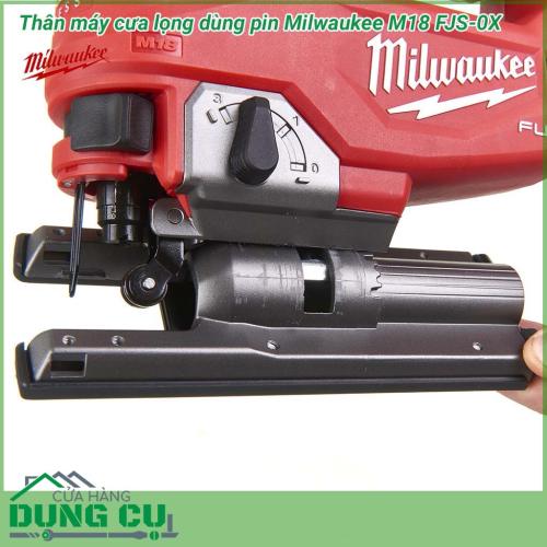 Thân máy cưa lọng dùng pin Milwaukee M18 FJS-0X dụng cụ quen thuộc đối với thợ làm mộc. Milwaukee M18 FJS-0X với tốc độ lưỡi cắt và độ chính xác, để mang đến những đường cắt chất lượng trong nhiều loại vật liệu và ứng dụng.