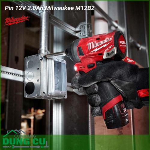 Pin 12V 2.0Ah Milwaukee M12B2 mang lại hiệu suất tốt nhất trong lớp trong điều kiện công việc khắc nghiệt, bao gồm cả nhiệt độ thấp. 