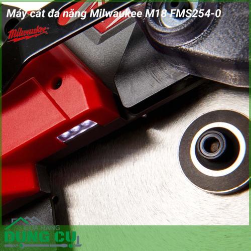 Máy cắt đa năng Milwaukee M18 FMS254-0 được thiết kế để có thể đáp ứng được những nhu cầu khó khăn nhất trong nghành gỗ. Kiểu dáng hiện đại M18 FMS254-0 mạnh mẽ cho phép thúc đẩy tiến trình thực thi công việc một cách nhanh chóng và hiệu quả.