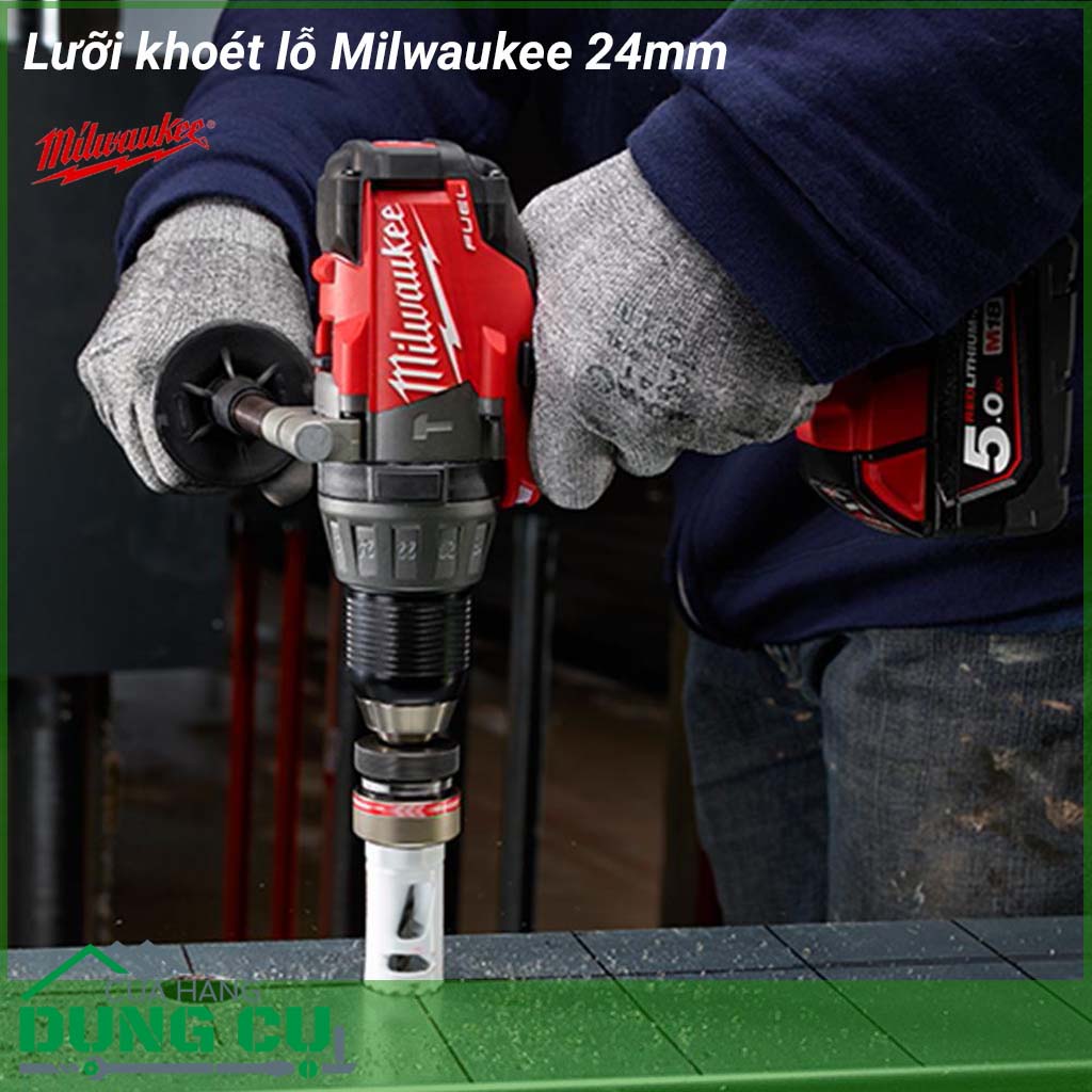 Lưỡi khoét lỗ Milwaukee 25mm được làm bằng chất liệu hợp kim thép cứng cáp, không hoen gỉ hay cong vênh, mài mòn trong quá trình làm việc, cho độ bền sử dụng lâu dài theo thời gian