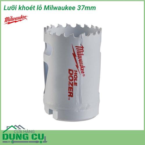 Lưỡi khoét lỗ Milwaukee 37mm được làm bằng chất liệu hợp kim thép cứng cáp, không hoen gỉ hay cong vênh, mài mòn trong quá trình làm việc, cho độ bền sử dụng lâu dài theo thời gian