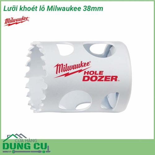 Lưỡi khoét lỗ Milwaukee 38mm được làm bằng chất liệu hợp kim thép cứng cáp, không hoen gỉ hay cong vênh, mài mòn trong quá trình làm việc, cho độ bền sử dụng lâu dài theo thời gian