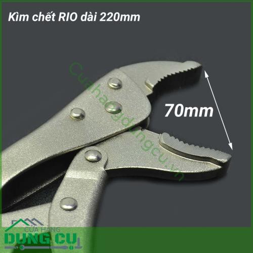 Kìm chết RIO dài 220mm hay được dùng để kẹp/giữ/vặn vật hay chất liệu nào đó, đây cũng là món đồ nghề cần thiết nên có trong hộp đồ nghề của gia đình và thợ sửa chữa chuyên nghiệp... 