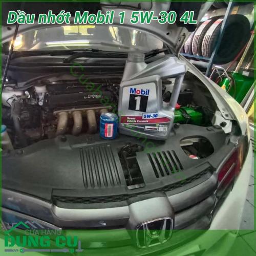 Nhớt động cơ Mobil 1 5W-30 4L là sản phẩm tuyệt hảo. Sản phẩm là loại dầu được thiết kế cho động cơ xăng và diesel mới nhất giúp cung cấp hiệu suất vận hành tối ưu, cung cấp nguồn năng lượng sạch và chống mài mòn cho động cơ của bạn.