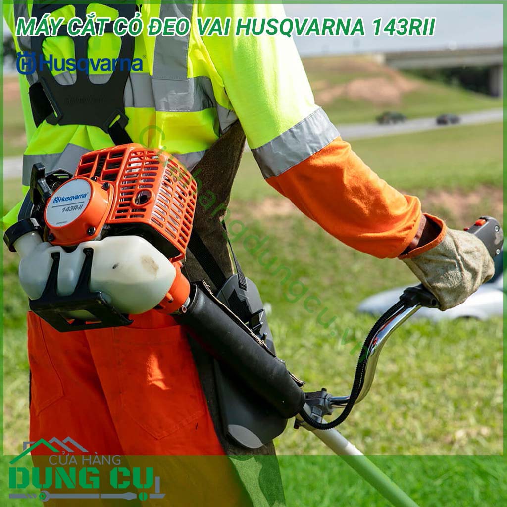 Dụng cụ cắt cỏ bằng tay Husqvarna 143RII là máy cắt cỏ dành cho công việc chuyên nghiệp với thiết kế nhỏ gọn. Tay cầm được thiết kế theo những nghiên cứu với thực tiễn ứng dụng cao cho vị trí làm việc thuận tiện nhất. 