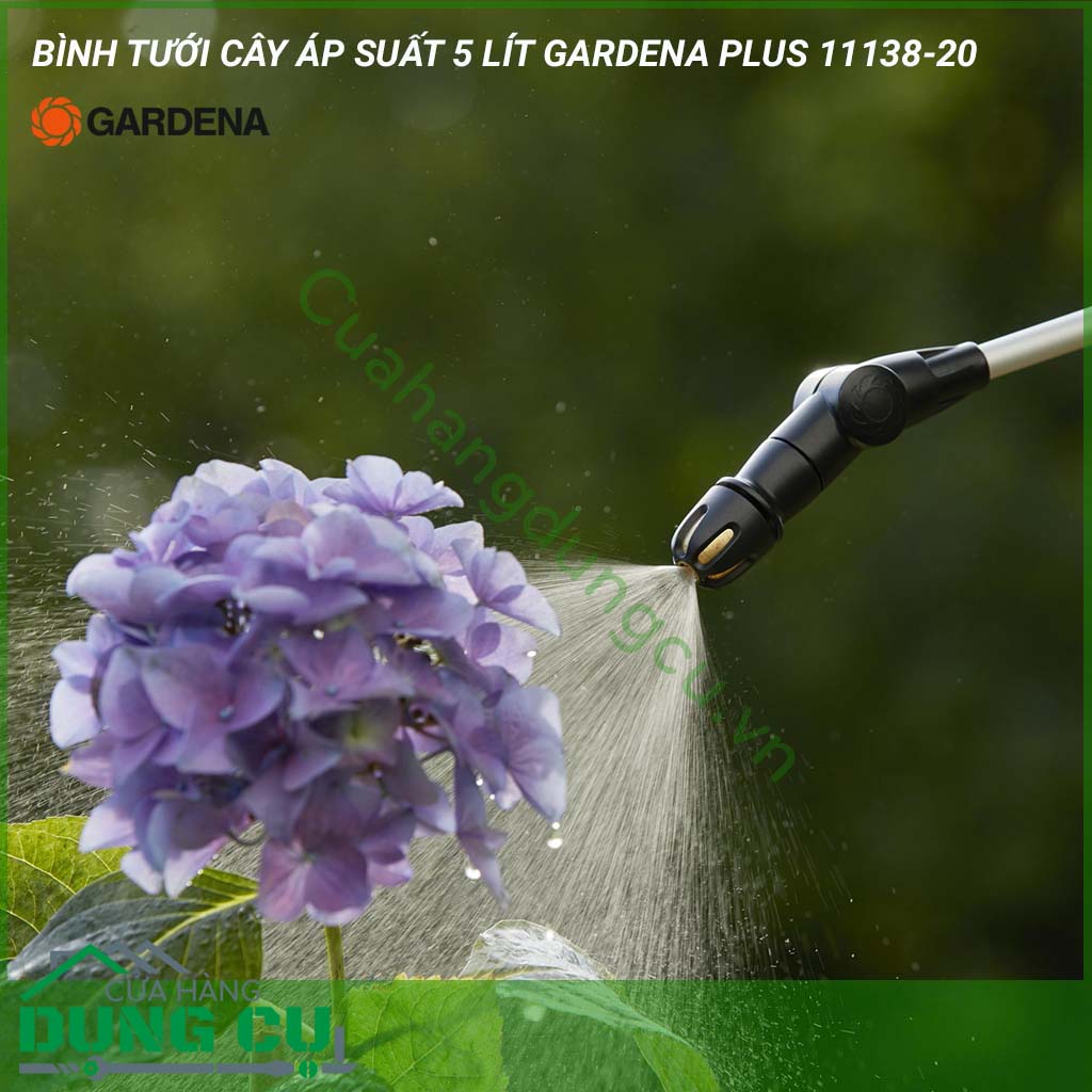 Bình phun xịt áp suất 5L Gardena Plus 11138-20 thiết kế được dựa trên nghiên cứu về công năng học, mang lại sự thoải mái và dễ dàng cho người dùng. Màu sắc hiện đại, bắt mắt, mang lại thẩm mỹ cho khu vườn và phù hợp với những gia đình hiện đại.  