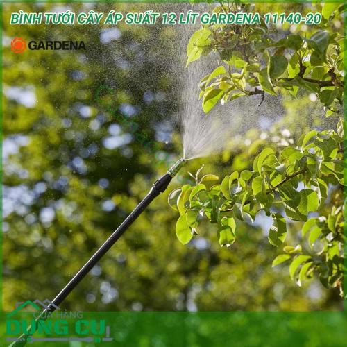 Bình tưới cây áp suất 12 lít Gardena 11140-20 với sức chứa lên đến 12 lít trong bình điều này làm cho nó trở nên lý tưởng cho việc chăm sóc các loại cây như cây ăn quả hoặc thậm chí là cây dây leo trong các khu vườn lớn.