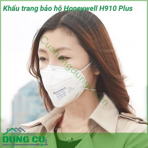 Khẩu trang bảo hộ Honeywell H910 Plus bảo vệ hoàn hảo hệ hô hấp khỏi các hạt bụi . Đây là dòng khẩu trang có mức độ bảo vệ với không gian thở lớn, thoải mái và cung cấp sự bảo vệ tối ưu nhất cho người dùng trước các loại bụi khí có hại.