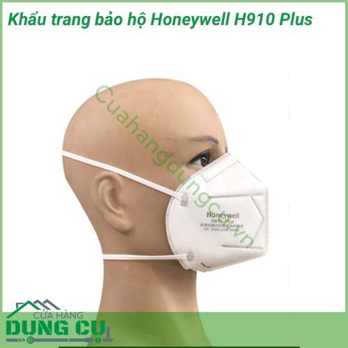 Khẩu trang bảo hộ Honeywell H910 Plus bảo vệ hoàn hảo hệ hô hấp khỏi các hạt bụi . Đây là dòng khẩu trang có mức độ bảo vệ với không gian thở lớn, thoải mái và cung cấp sự bảo vệ tối ưu nhất cho người dùng trước các loại bụi khí có hại.