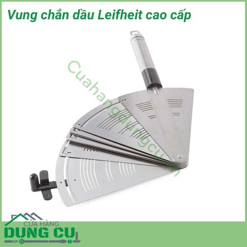 Vung chắn dầu Leifheit cao cấp giúp hạn chế tối đa dầu mỡ bắn ra khi chiên rán mà lại không bị hấp hơi như khi bạn dùng nắp kín đậy chảo do tấm chắn có các khe nhỏ thoát hơi.