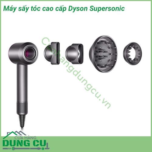 Máy sấy tóc cao cấp Dyson Supersonic sấy khô nhanh hơn với động cơ v9 quay với tốc độ 110.000 vòng/phút, nhẹ hơn, bền hơn, filter tốt hơn bản thường ạ, do cường đồ làm việc sẽ cao hơn nhiều so với dòng sấy Surpersonic dùng trong gia đình