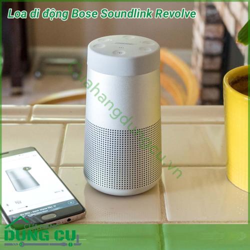 Loa di động Bose Soundlink Revolve có thiết kế ấn tượng độc đáo, kiểu dáng hình trụ đứng được bọc lớp vỏ nhôm nguyên khối sang trọng. Loa nghe nhạc khiến người dùng vô cùng hài lòng với chất âm sống động mạnh mẽ, lan tỏa khắp không gian rộng