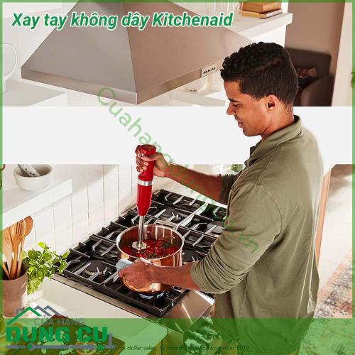 Xay tay không dây Kitchenaid xay được 25 bát súp trong một lần sạc đầy. Với thời gian sạc nhanh trong 20 phút, bạn có thể tạo ra một ly sinh tố hoặc súp cà chua