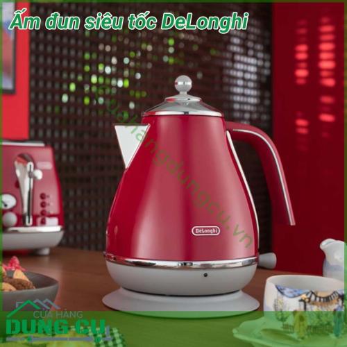 Ấm đun siêu tốc DeLonghi với kiểu dáng tinh tế, màu sắc hiện đại tạo không gian nhà bạn trở nên sang trọng hơn. Ấm đun nước Delonghi có chất liệu được làm bằng thép không gỉ, bền, làm cho sản phẩm được đun sôi nhanh, vệ sinh trở nên dễ dàng.