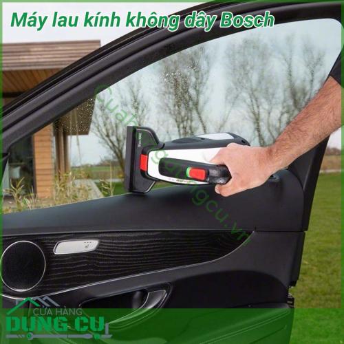 Máy lau kính không dây Bosch có thể dễ dàng lau sạch kích xe hơi, cửa sổ, các loại chất lỏng trên bàn cũng sẽ được hút và làm sạch mà không để lại bất cứ vệt nào