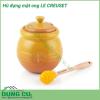 Hũ đựng mật ong LE CREUSET bằng gốm đá dung tích 480ml dùng đựng mật ong. Tráng men cao cấp chống mùi hôi, ố màu, sứt mẻ và nứt. 