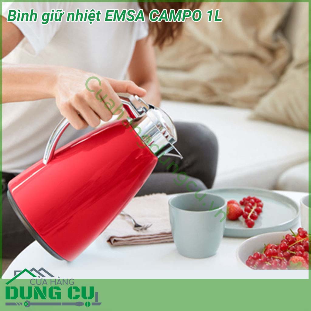 Bình giữ nhiệt EMSA CAMPO 1L chất liệu cao cấp bóng đẹp và rất bền, lõi giữ nhiệt bằng thủy tinh có khả năng giữ nóng 12h, giữ lạnh 24h, sản phẩm thích hợp để đựng nước nóng, hãm trà, các loại nước lá….