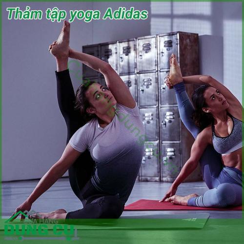 Thảm tập yoga Adidas siêu đẹp chính hãng được làm từ chất liệu cao su cao cấp, cực êm, bề mặt chống trơn trượt cực tốt. Thảm có độ dày 8mm giúp bảo vệ tay, đầu gối và các bộ phận trên cơ thể, bạn không cần phải lo lắng bị tổn thương khi tập luyện Yoga.