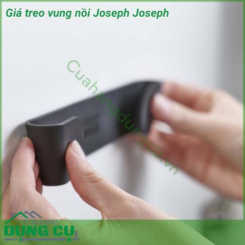 Giá để vung nồi gắn tường Joseph Joseph giúp cho việc cất giữ xoong nồi gọn gàng và sang trọng, dễ dùng hơn!