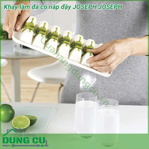 Khay làm đá thông minh có nắp đậy Joseph Joseph với thiết kế nắp đậy kín giúp đảm bảo vệ sinh nên khay rất đa năng, ngoài làm đá các mẹ có thể dùng để chia đồ ăn dặm cho bé yêu, hoặc cất trữ nước cốt hoa quả...