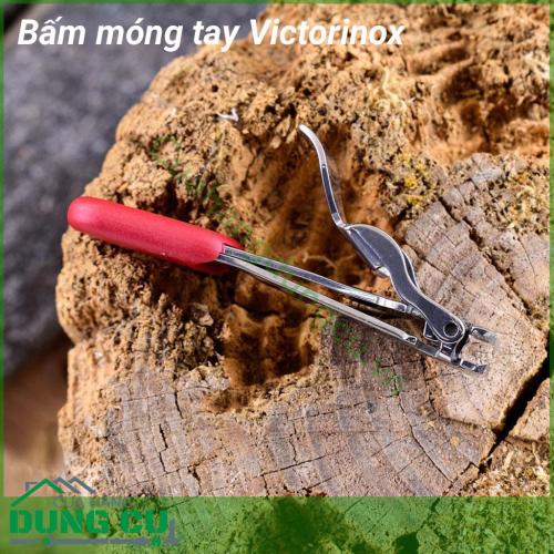 Bấm móng tay Victorinox một cái bấm móng tay rất xịn và đẹp. Sản phẩm có kích thước rất nhỏ gọn, vật liệu thép không gỉ, có lỗ để anh em có thể treo vào móc khoá, tiện đem theo sử dụng hằng ngày.