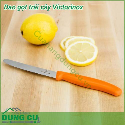 Dao gọt hoa quả Victorinox chuyên dùng để gọt hoa quả, là sản phẩm được nhiều người lựa chọn sử dụng trong gia đình. Set dao rất tiện trong chế biến thái đồ - mua 1 lần dùng mãi mãi.