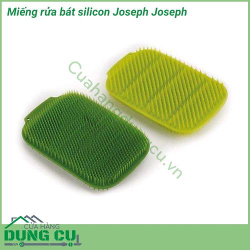 Miếng rửa bát silicon Joseph Joseph đánh bay những vết bẩn, cặn bám trên xoonng nồi một cách nhanh chóng và hiệu quả