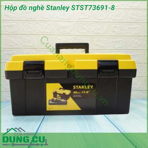 Hộp đồ nghề đa năng Stanley STST73691-8 làm từ chất liệu nhựa cao cấp, theo tiêu chuẩn của châu Âu nên đảm bảo độ bền và chịu lực tốt, cho thời gian sử dụng lâu dài. Ngoài ra, chất liệu này còn tạo cho chiếc hộp có trọng lượng nhẹ, dễ di chuyển.